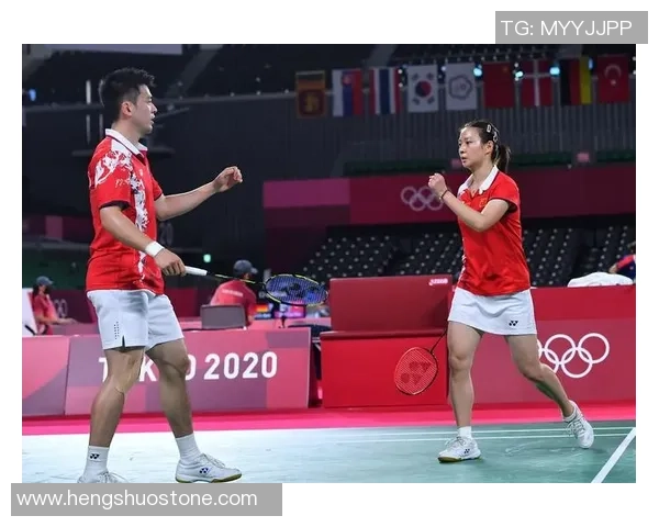 重庆羽毛球队与上海羽毛球队赛后战术分析与复盘探讨